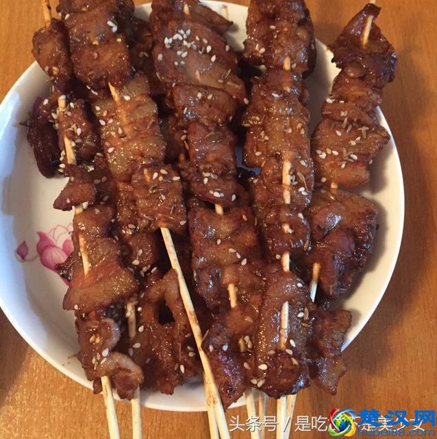 15种家庭版烤肉做法，比外面烧烤摊的好吃太多，简单易学！