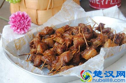 15种家庭版烤肉做法，比外面烧烤摊的好吃太多，简单易学！