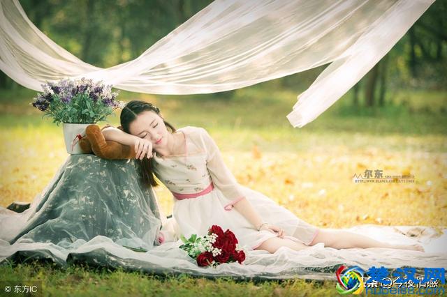 蹉跎岁月中，男人愿意做两件事情，女人也是遇见良人了