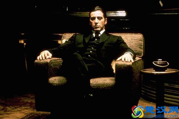 《教父》的三观到底是什么？