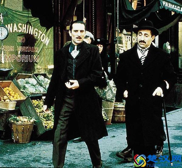 《教父》的三观到底是什么？