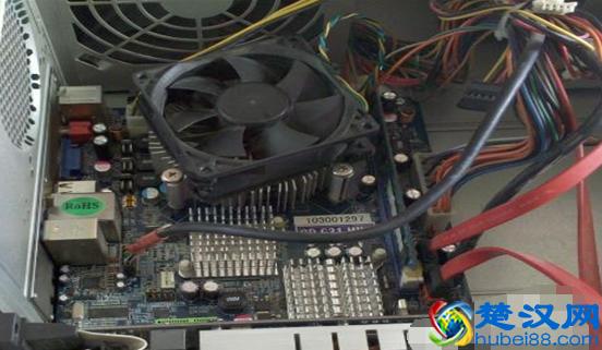 解答电脑死机是什么原因