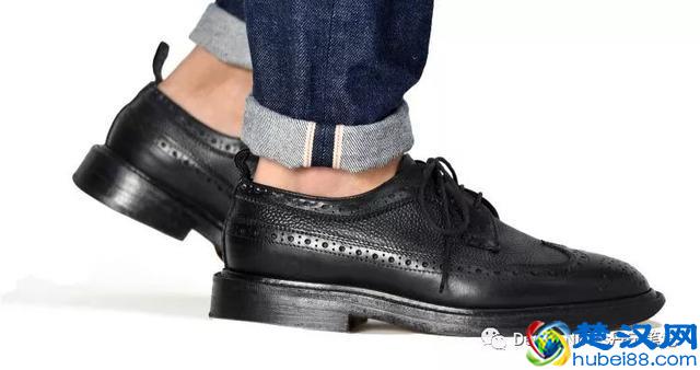 潮男搭配指南｜牛仔裤配什么鞋最好看？