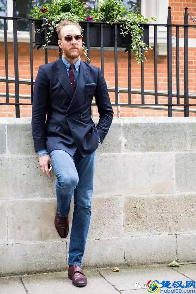 潮男搭配指南｜牛仔裤配什么鞋最好看？