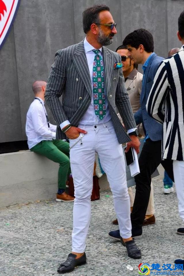 潮男搭配指南｜牛仔裤配什么鞋最好看？