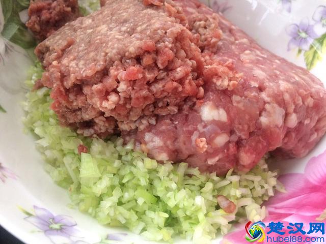 牛肉最好吃的方法原来是做成丸子呀！