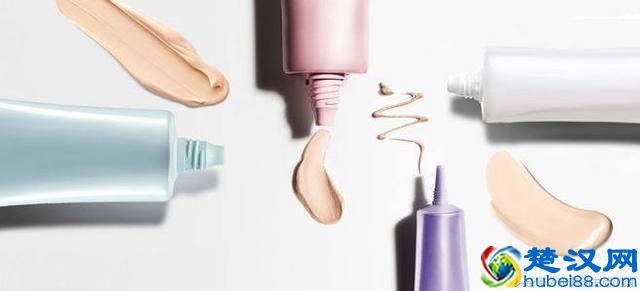 化妆用bb霜好还是用粉底液好？粉底液bb霜的区别到底是什么？