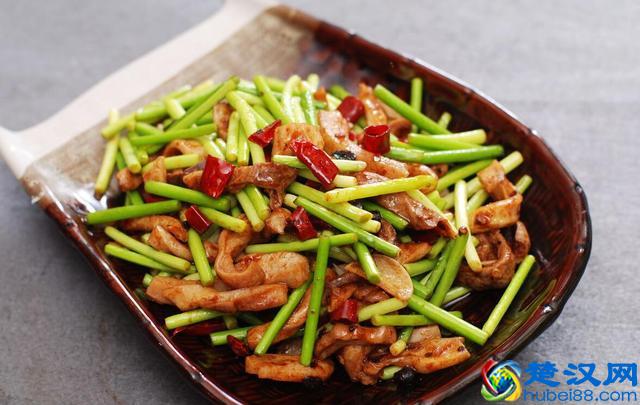 厨师长为你解密：猪肚怎么做才好吃？看一遍就能学会，先收藏了