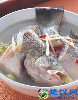 爱喝鱼汤的您看过来，教您10种家常鱼汤的做法