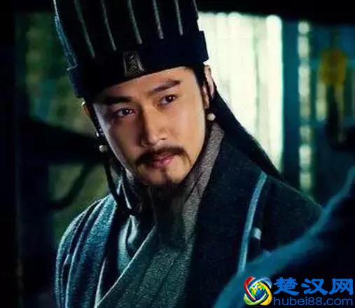 诸葛亮隐居是假，沽名钓誉是真，否则靠什么“闻达于诸侯”？