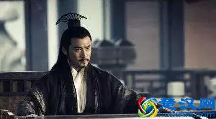 诸葛亮隐居是假，沽名钓誉是真，否则靠什么“闻达于诸侯”？