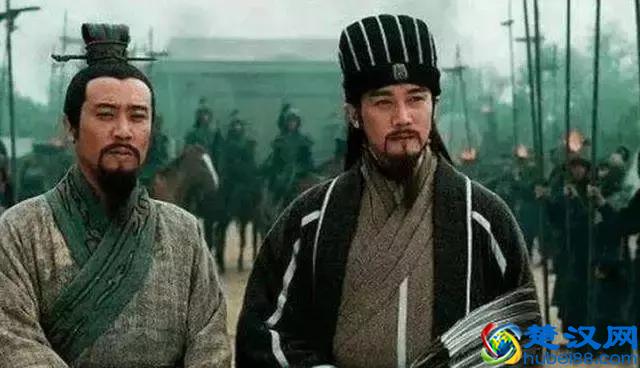 诸葛亮隐居是假，沽名钓誉是真，否则靠什么“闻达于诸侯”？