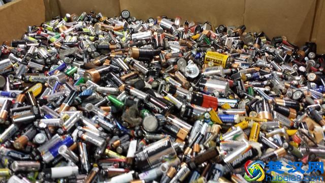 用完千万别乱扔 生活常见干电池及分类
