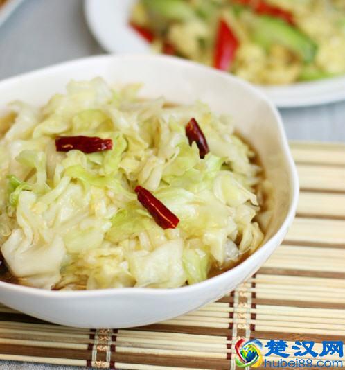 经常吃三种菜乳房会变大，丰胸效果极好呦，不知道快收藏吧