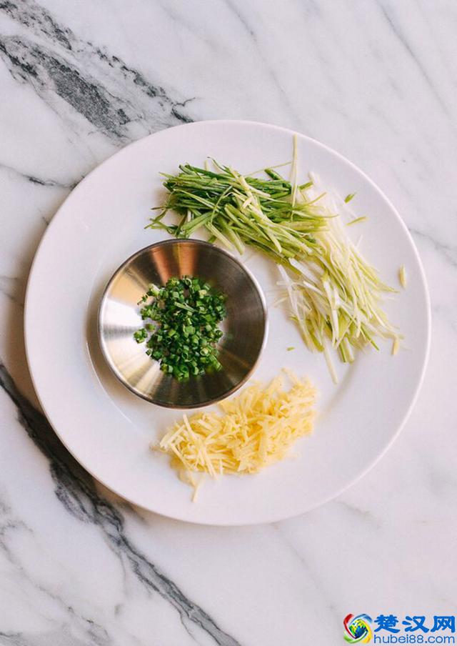 龙虾最好吃的做法，不煎、不油炸，做法简单，开胃又营养！