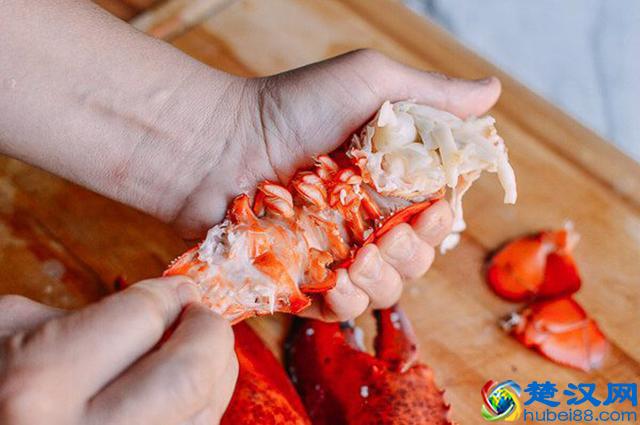 龙虾最好吃的做法，不煎、不油炸，做法简单，开胃又营养！