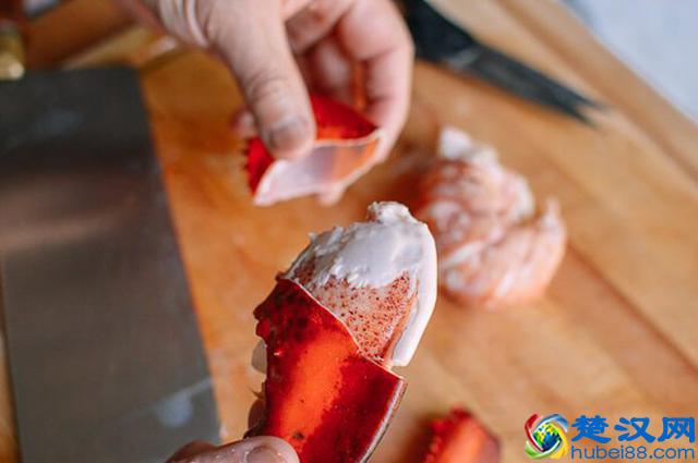 龙虾最好吃的做法，不煎、不油炸，做法简单，开胃又营养！