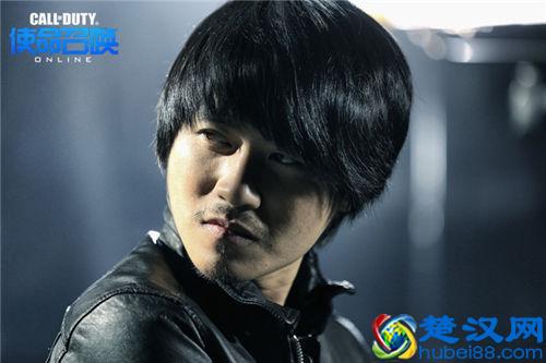 《使命召唤OL》公测正式签约韩寒 天生战士终代言