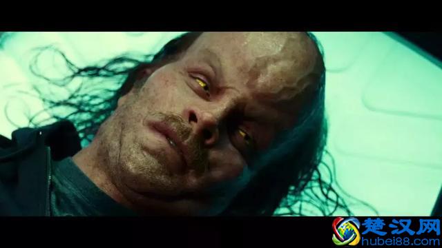 《死侍2》上映，是时候拿这部烂片鞭尸了