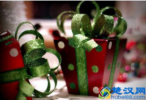 经济学家告诉你:圣诞节送什么礼物最好