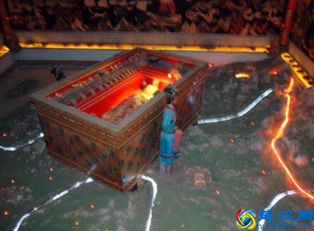 秦始皇到底姓什么？为什么有叫他“嬴政”，也有叫他“赵政”？