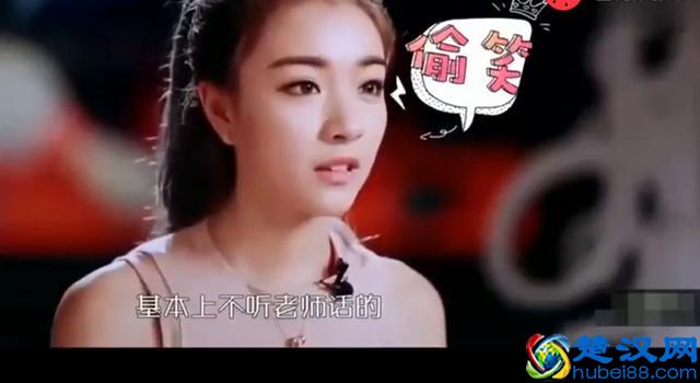 学生小太妹问王思聪什么是富二代，王思聪这样回答你们满意吗？