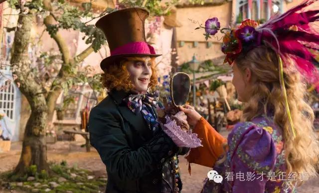 为什么乌鸦会像写字台？