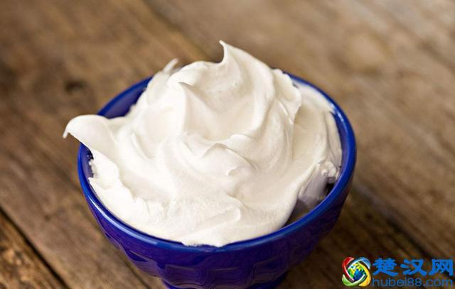 人们常说“醍醐灌顶”,“醍醐”是什么东西?