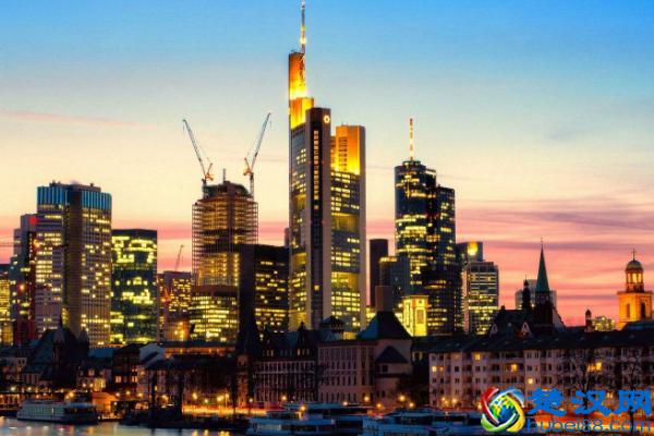 英国留学一年费用多少？