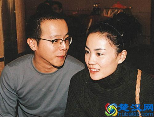 王菲的前夫窦唯年轻时这么帅,她为什么还要离婚?