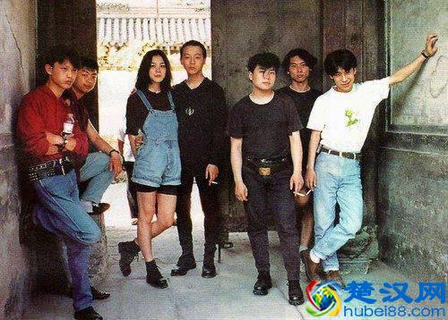 王菲的前夫窦唯年轻时这么帅,她为什么还要离婚?