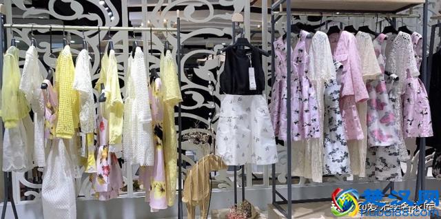 进货杂谈：服装批发拿货最应该注意什么？