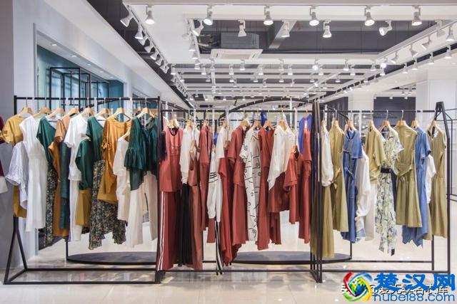 进货杂谈：服装批发拿货最应该注意什么？