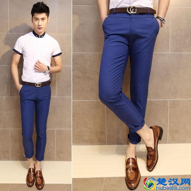 男士藏蓝色裤子搭配什么鞋子好看