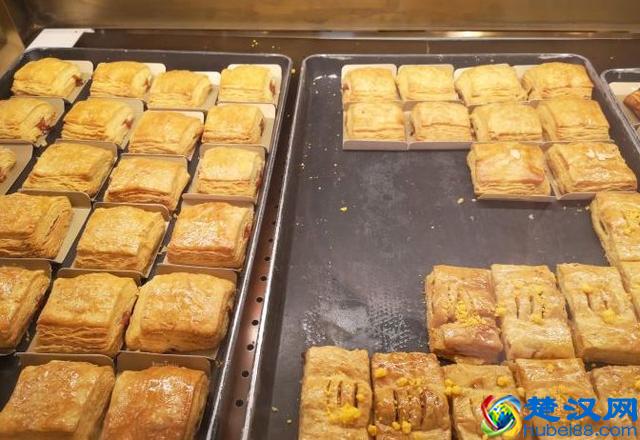 武汉商场里都有哪些美食？再也不用愁逛街吃啥了~