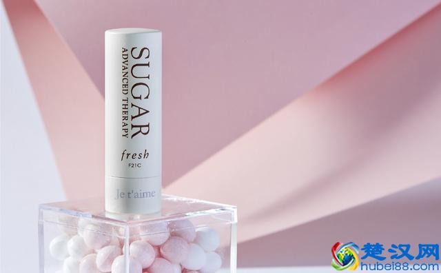 皮肤干燥起皮，拿什么拯救空调房里的敏感肌？