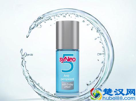 皮肤干燥起皮，拿什么拯救空调房里的敏感肌？