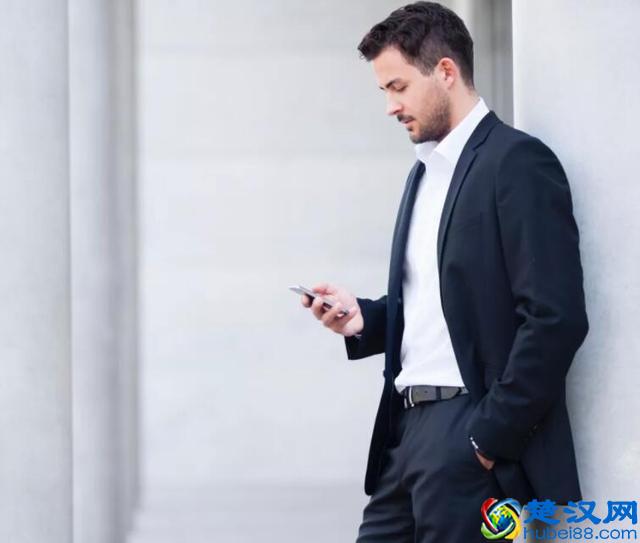 衬衫总买不对？4个细节告诉你，怎么判定一个衬衫是否合身