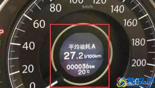 开手动挡的车，千万别做这10件事情