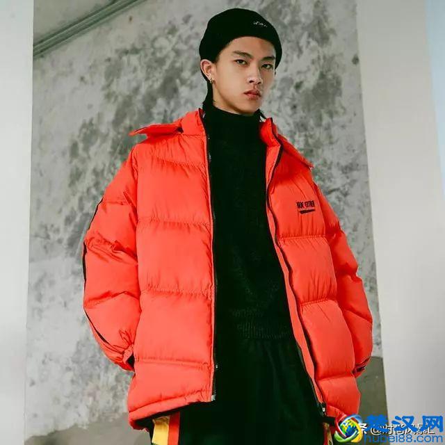 2019今年流行这样穿,男生潮流服装搭配技巧!