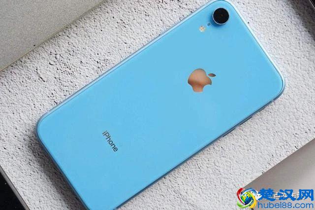 目前性价比最高的四款手机，随便买哪一款都不会吃亏！