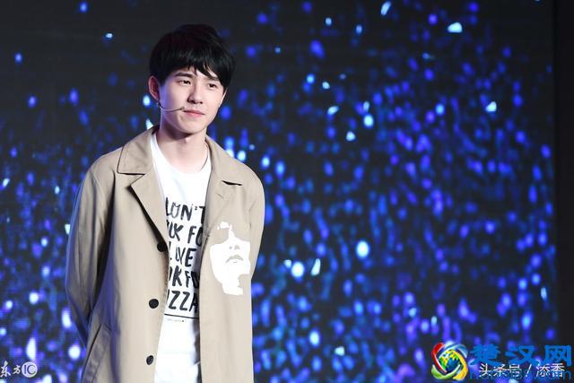 娱乐圈总说小鲜肉小鲜肉，小鲜肉到底是啥意思？都谁算小鲜肉？