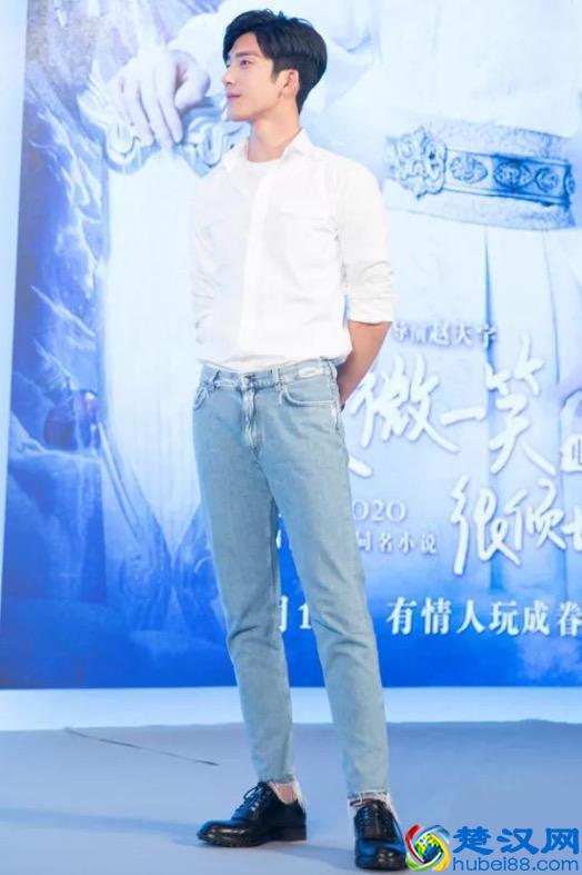 男鞋穿搭指南｜这三款鞋可商务可休闲，舒适又有范儿！