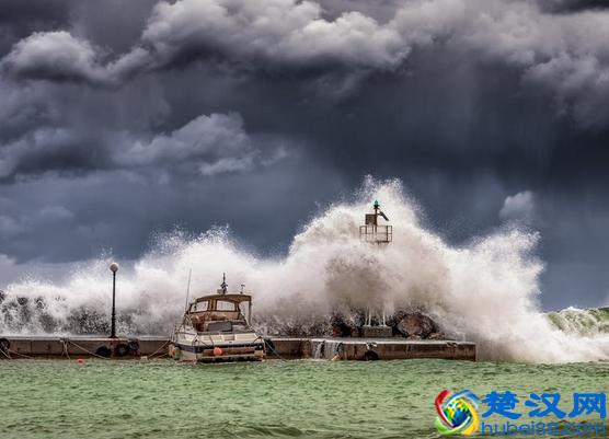 海啸是怎么形成的呢 海啸来临前的预兆有哪些
