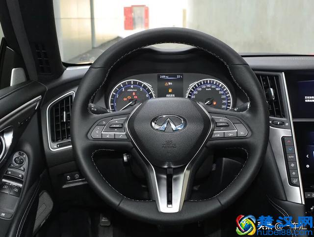 30多万元买跑车，看腻了福特野马，网友：这辆英菲尼迪Q60怎么样