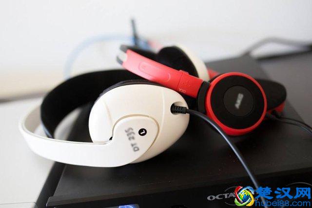 新买的电脑插上耳机没有声音怎么办？具体故障原因及解决方法