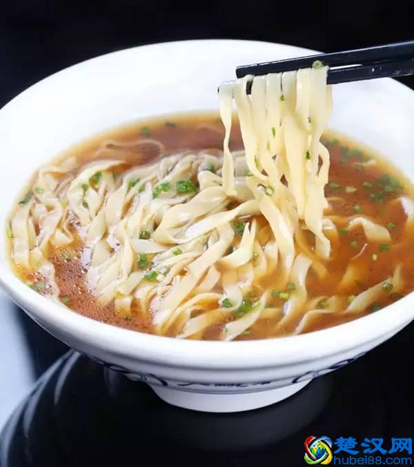 四步精简菜单,五张表格搞定厨房,餐厅利润翻番!