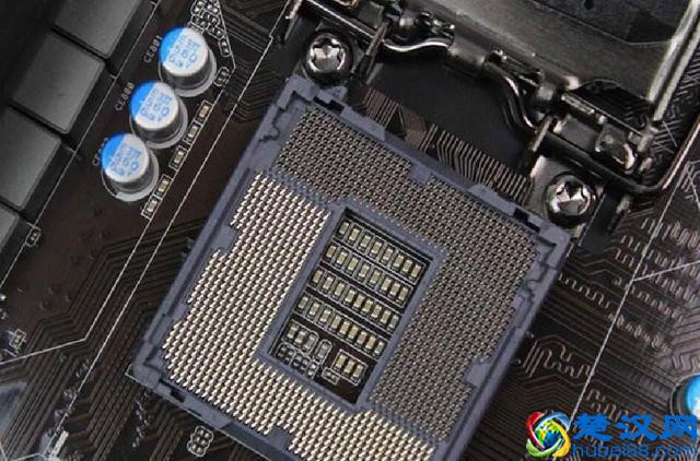 能装28核处理器的主板听过吗？华擎再推新一代“妖板”