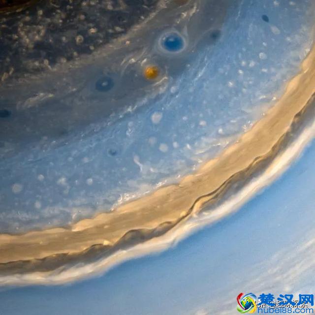 地球之外世界是个什么样子？太空中人类太空船拍到了非凡图片