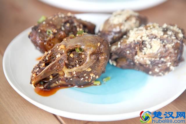 在成都不能错过的8家兔头，家家生意好到爆